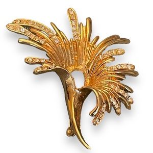 201 Rhinestone trumpet brooch 💜